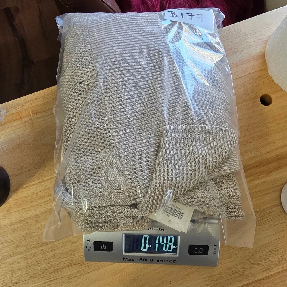 Chicos measurements lying